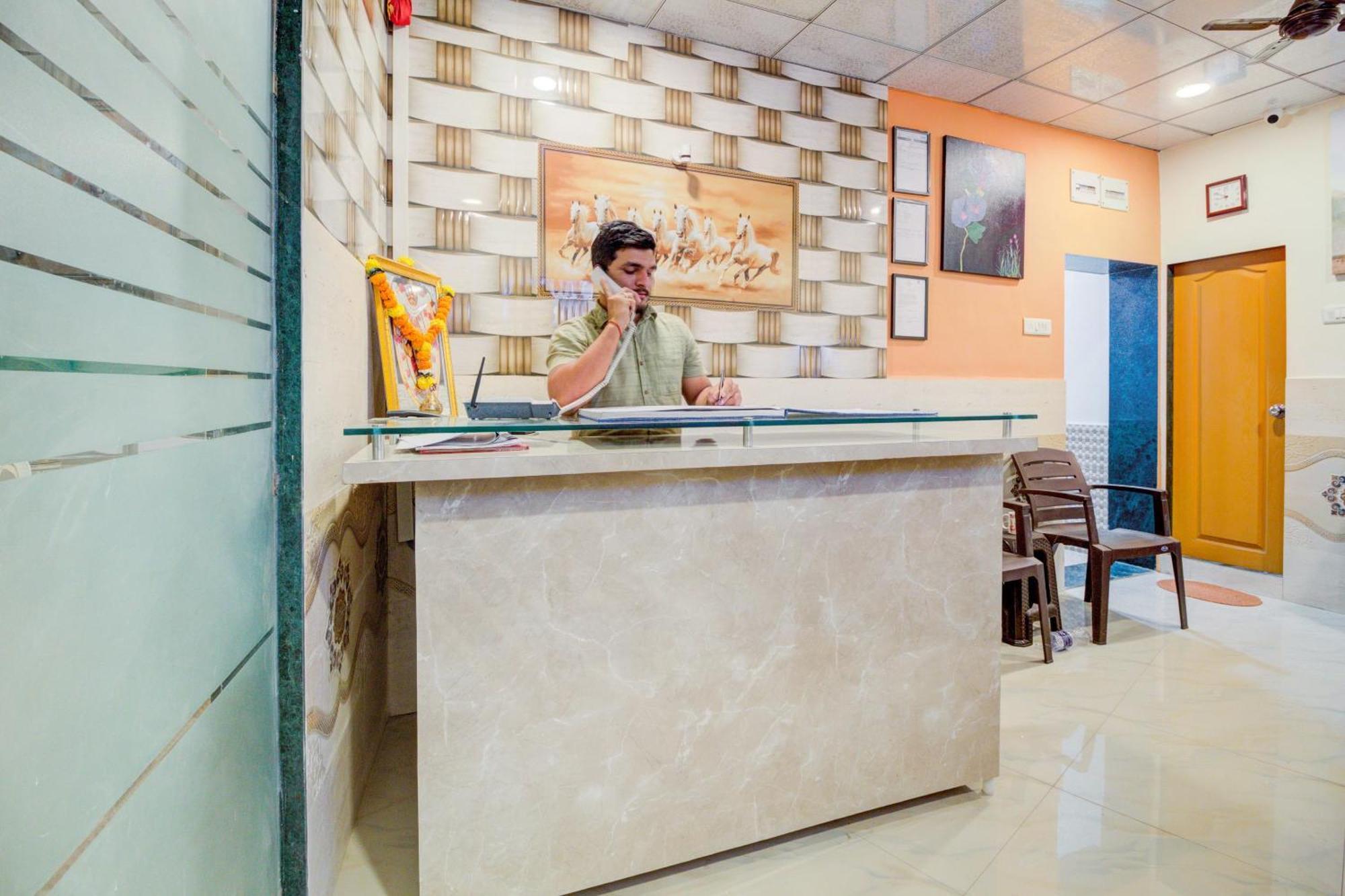 Hotel O Anjali Hotel Mumbai Exterior photo